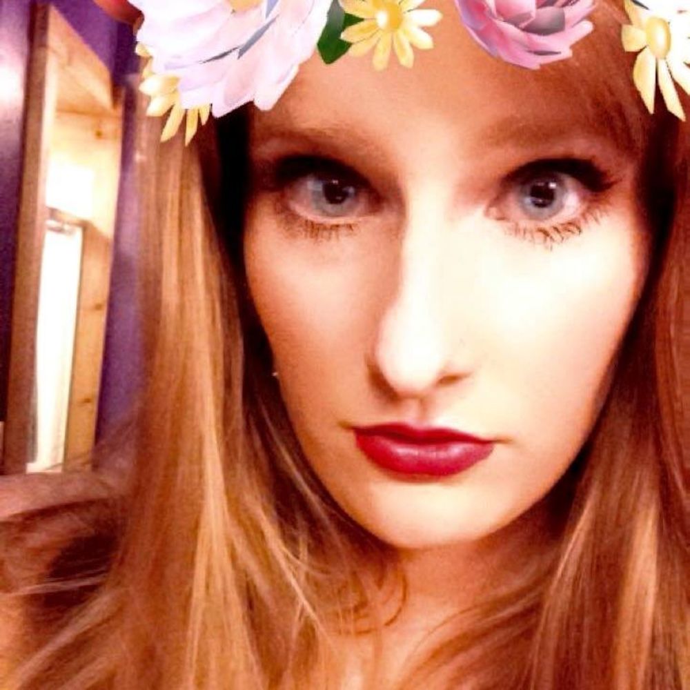 Meet your Posher, Lauren